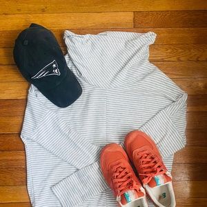 Cowl neck athletic sweatshirt sz small